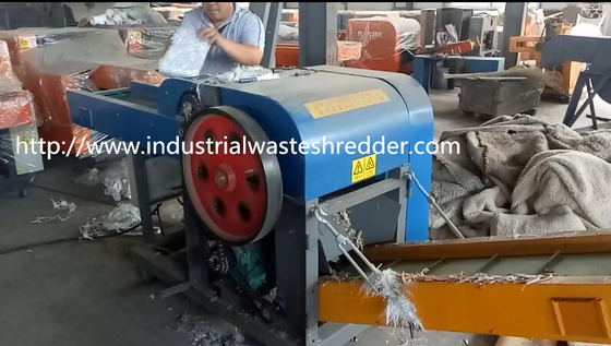 İyi bir fiyat. Hayvan Yatakları için 5.5KW Endüstriyel Hurda Karton Parçalama Makineleri çevrimiçi