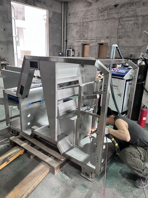 İyi bir fiyat. metal fabrication stainless steel Customized processing of medical equipment parts, OEM factory direct sales çevrimiçi