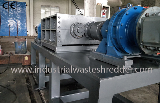 İyi bir fiyat. Hurda Çift Milli Parçalayıcı Makinesi, Endüstriyel Plastik Parçalayıcı Makinesi çevrimiçi