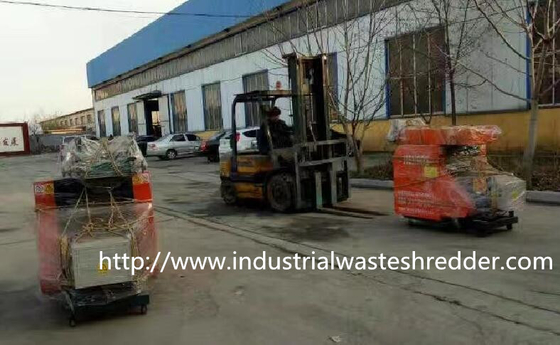 İyi bir fiyat. Yumuşak Tip Malzeme İçin Atık Yorgan / Plastik Film Öğütücü Enerji Tasarrufu çevrimiçi