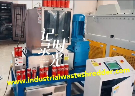İyi bir fiyat. 304 paslanmaz çelik boş şişeler için çift şaftlı parçalayıcı, çok fonksiyonel alüminyum kutuları parçalayıcı makine özel paslanmaz çelik metal parçaları ile çevrimiçi