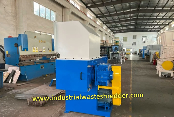 XR600 22KW HDPE patlama kalıplama hurda parçalayıcı
